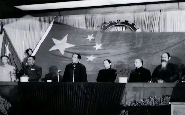 第三十四届四 同题参见