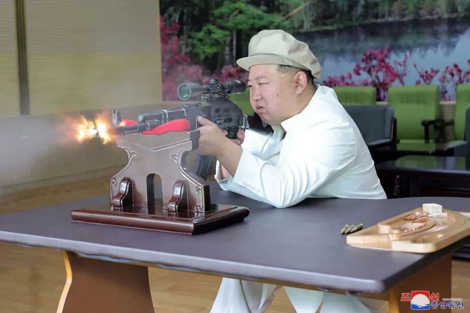 向军事大国方向发展的趋势明显