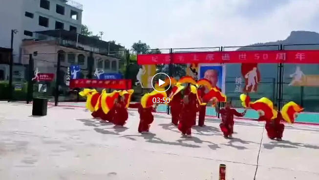 北京中南海红墙内的毛主席也在承受着疾