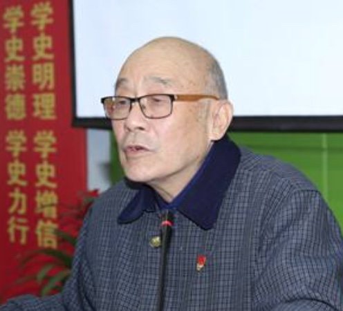 扣“文革”帽子就不敢批文艺界