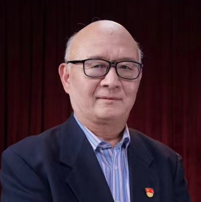 孙锡良：扣“文革”帽子就不敢批文艺界？