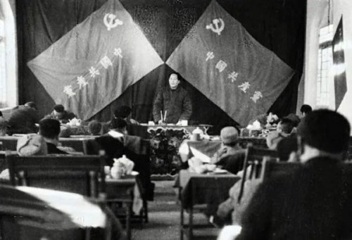 当兵后探亲休假都回到家乡